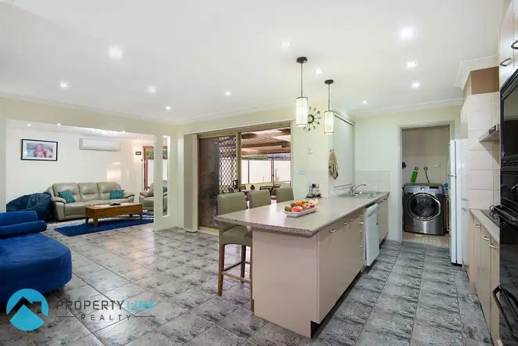 Fifth view of Homely house listing, 11 Aminta Crescent, Hassall Grove NSW 2761