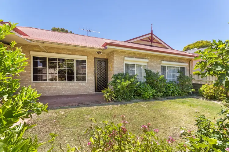 1/15 Kanimbla Street, Bicton WA 6157