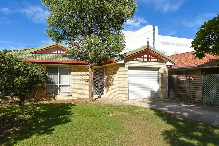 22 Buttercup Close, Meadowbrook QLD 4131