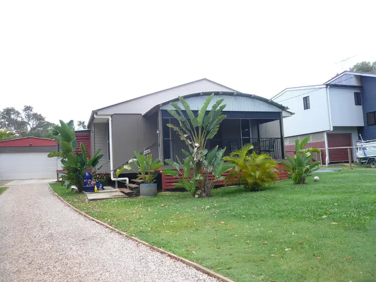 22 Alkira. Street, Macleay Island QLD 4184