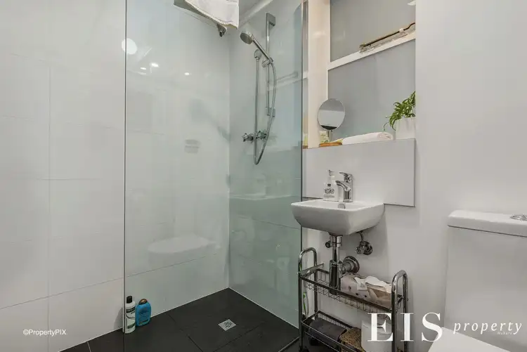 Fifth view of Homely unit listing, 2/16 Cross St, New Town TAS 7008
