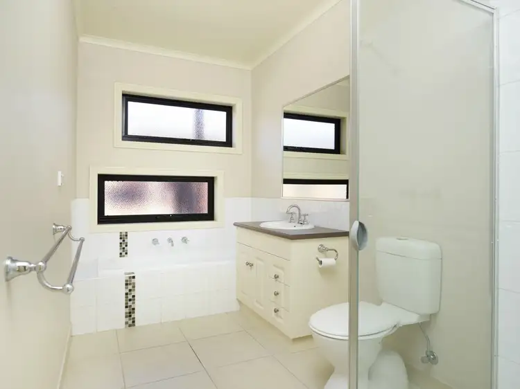 Fifth view of Homely unit listing, Unit 6/27 Middleton Street, Shepparton VIC 3630