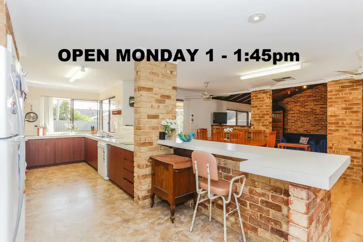 4 Hayfield Way, Duncraig WA 6023