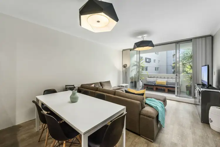 21/2 Levy Walk, Zetland NSW 2017