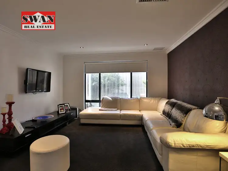 Sixth view of Homely house listing, 11 Astrolabe Way, Swan View WA 6056