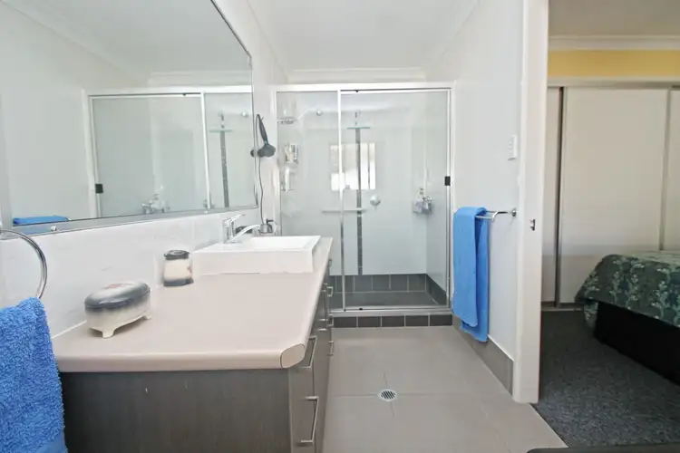 Sixth view of Homely unit listing, 44B Himyar Drive, Warwick QLD 4370