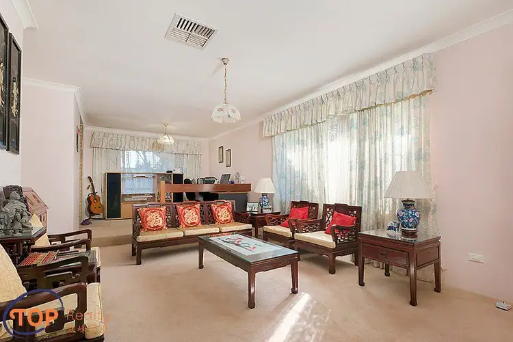 Second view of Homely house listing, 10 Inglis Place, Willetton WA 6155