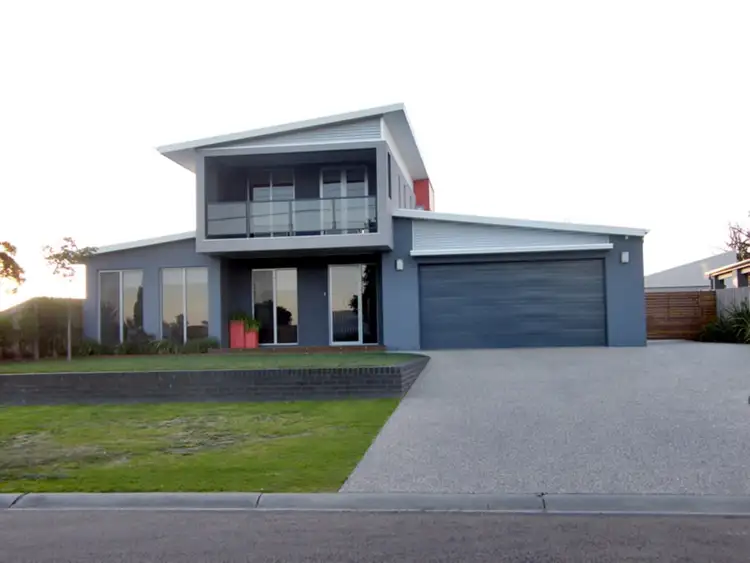188 Newlands Dr, Paynesville VIC 3880