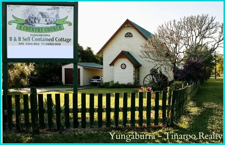 11 Pine Street, Yungaburra QLD 4884