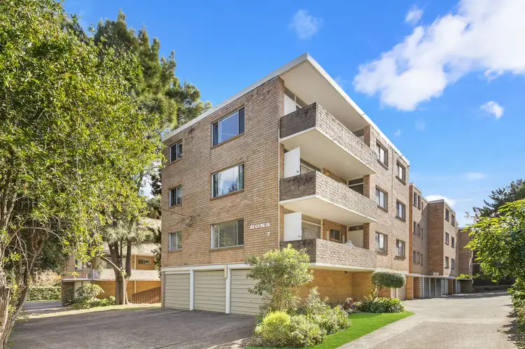 1/7 Meadow Crescent, Meadowbank NSW 2114