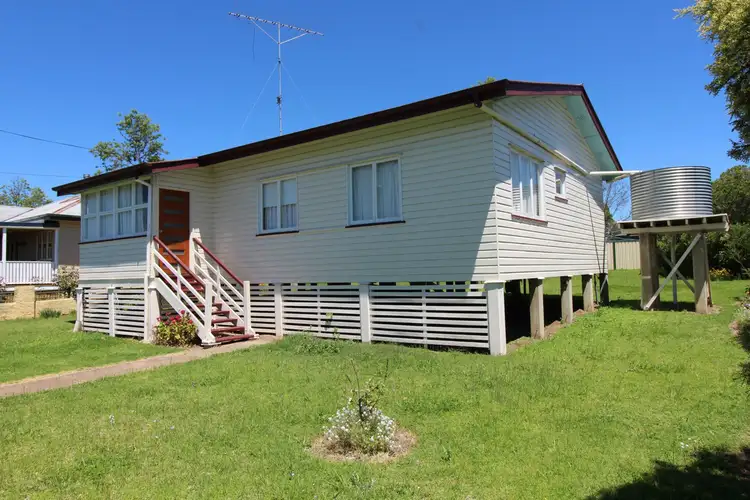 4 Mogridge Street, Warwick QLD 4370