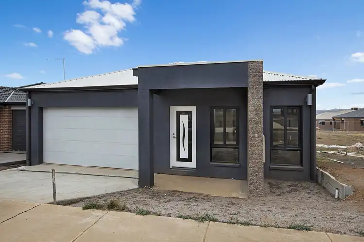 27 Grassy Street, Kilmore VIC 3764