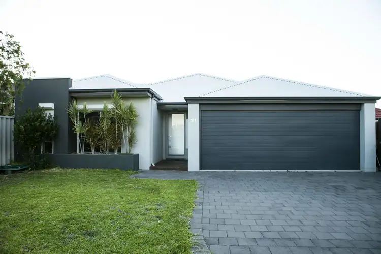 Main view of Homely house listing, 21 Kingsway Gardens, Canning Vale WA 6155