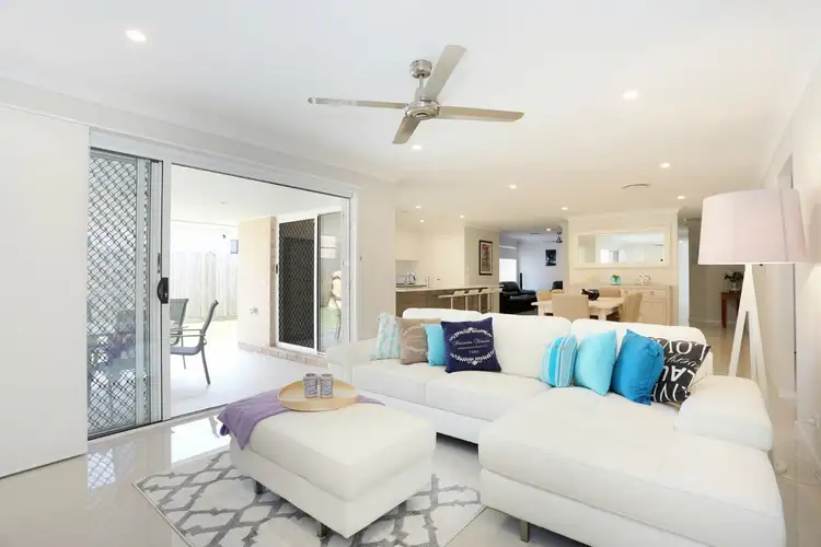 88 Sovereign Drive, Deebing Heights QLD 4306