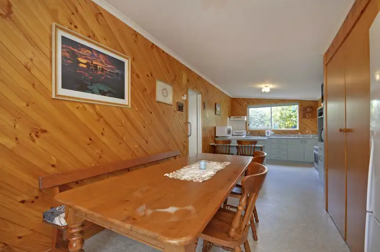 Sixth view of Homely house listing, 8 Hickox Street, Traralgon VIC 3844