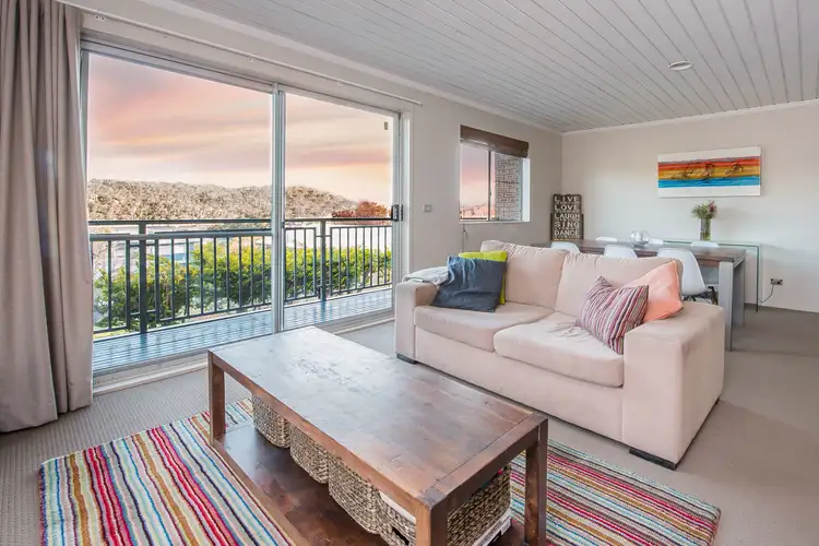 Main view of Homely unit listing, 2/15 Cobbon Crescent, Jindabyne NSW 2627