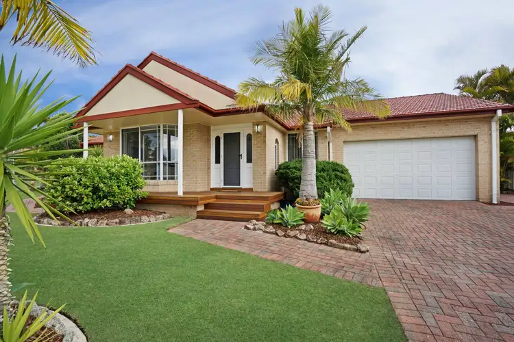 8 Buckingham Street, Valentine NSW 2280