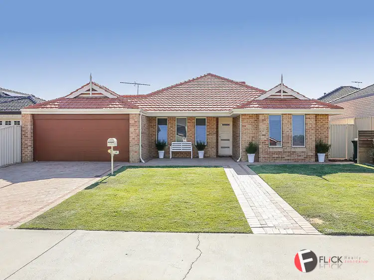 14 Keanefield Drive, Carramar WA 6031