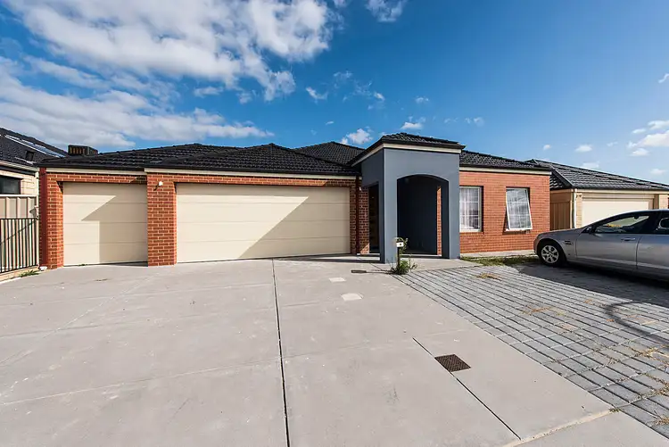 6 Daggar Place, Canning Vale WA 6155