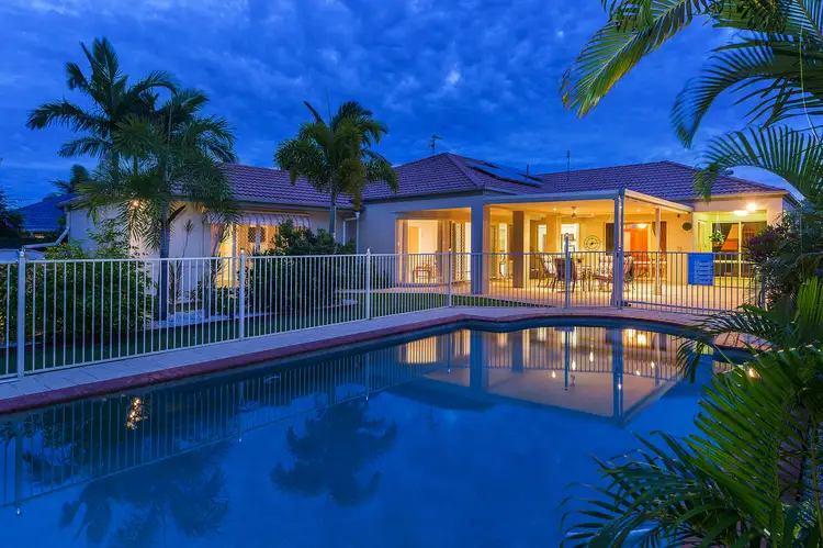 7 Eastbank Tce, Helensvale QLD 4212