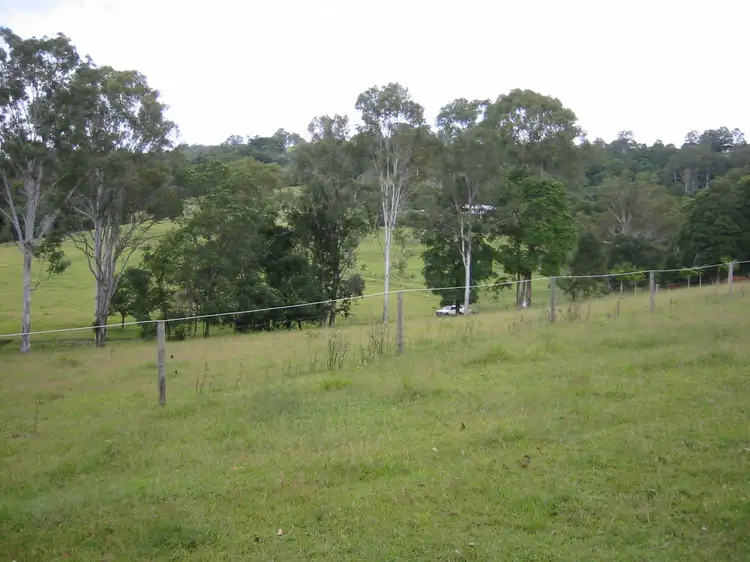 99 Simba Road, West Woombye QLD 4559