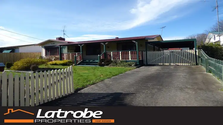 25 Western Avenue, Newborough VIC 3825