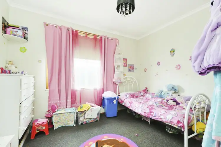 Fifth view of Homely house listing, 3 Little Cres, Traralgon VIC 3844