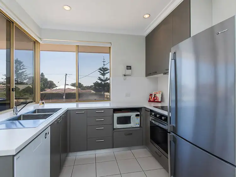 Sixth view of Homely house listing, 5B Adonis Rd, Silver Sands WA 6210