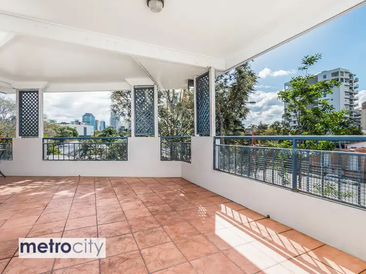 Fourth view of Homely apartment listing, 20/239 Shafston Avenue, Kangaroo Point QLD 4169