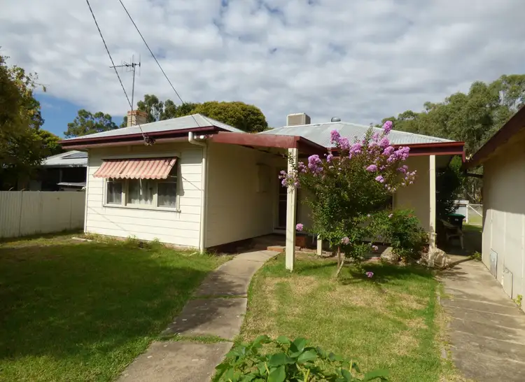 12 Lily Street, Violet Town VIC 3669