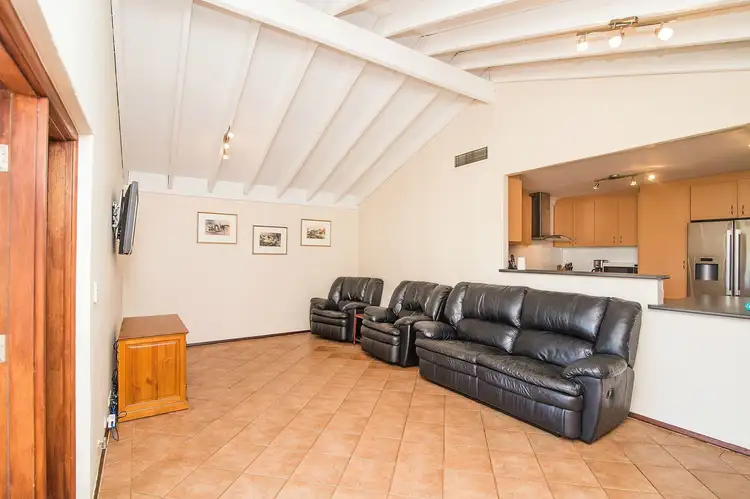 Sixth view of Homely house listing, 4 Dalby Court, Willetton WA 6155