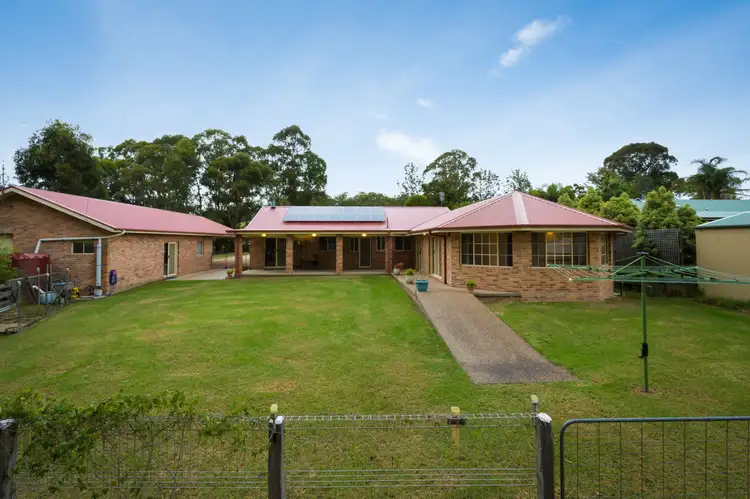 8 Albert Street, Moruya NSW 2537