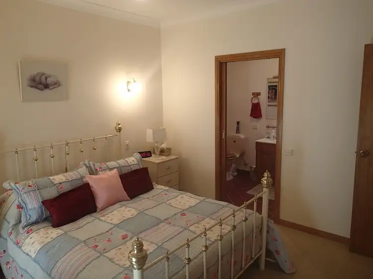 Fifth view of Homely house listing, 52 Katrina Circuit, Corowa NSW 2646