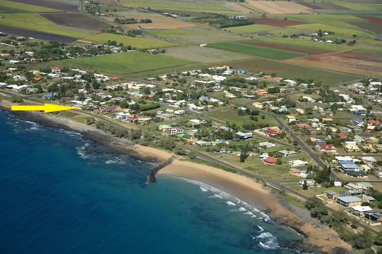 Third view of Homely unit listing, Unit 2/95 SEA Esplanade, Burnett Heads QLD 4670