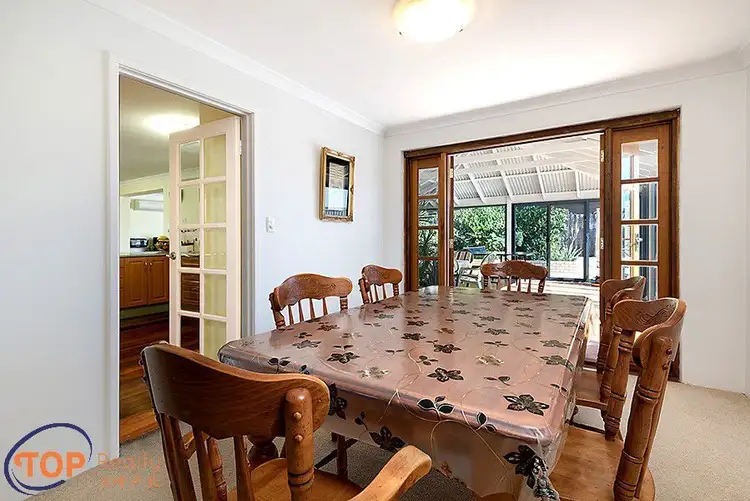 Sixth view of Homely house listing, 2 Cathryn Place, Willetton WA 6155