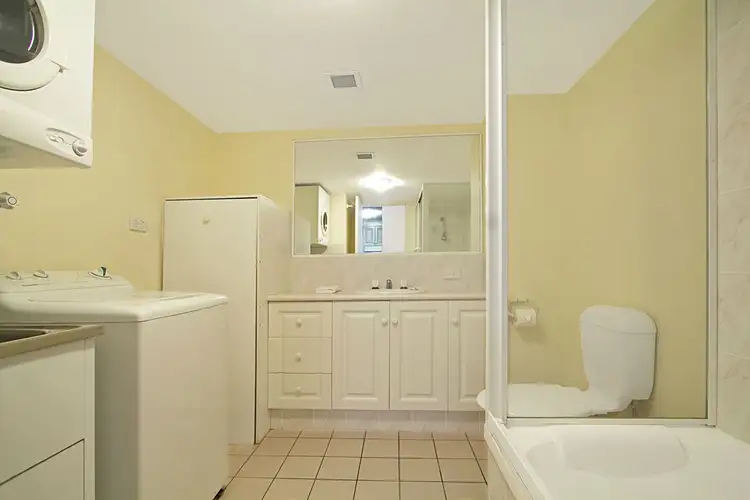 Sixth view of Homely unit listing, 4/1 Tallebudgera Drive, Palm Beach QLD 4221