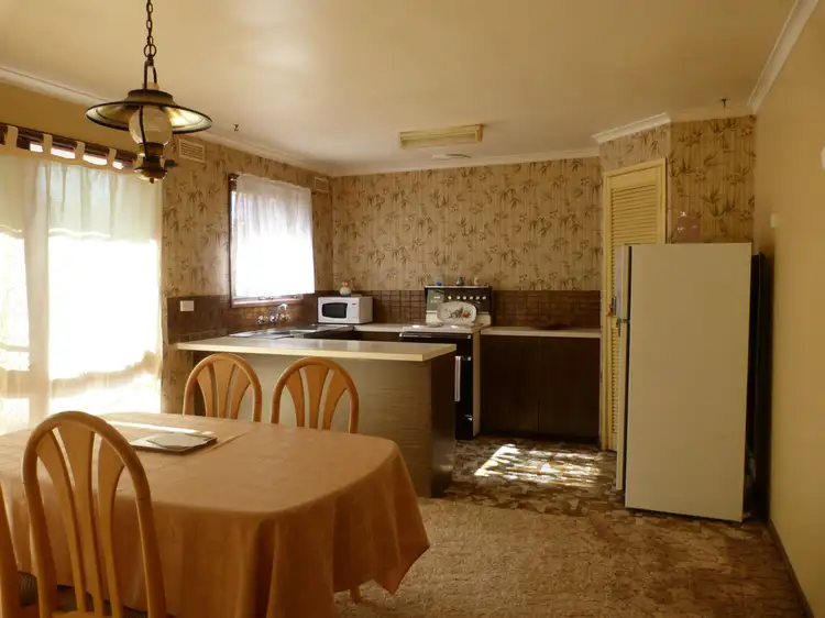 Third view of Homely house listing, 2 Hakea Court, Benalla VIC 3672