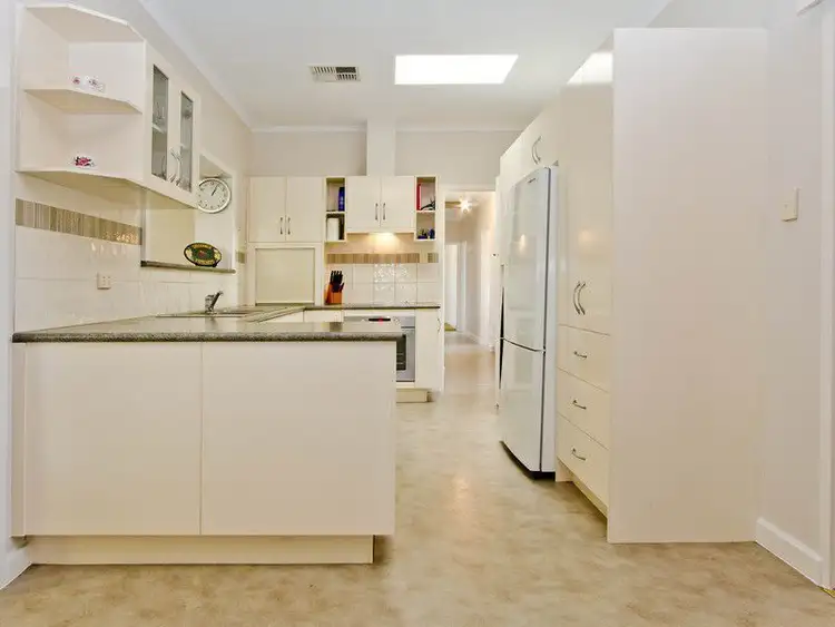 Sixth view of Homely house listing, 5 Peter Place, Ridgehaven SA 5097