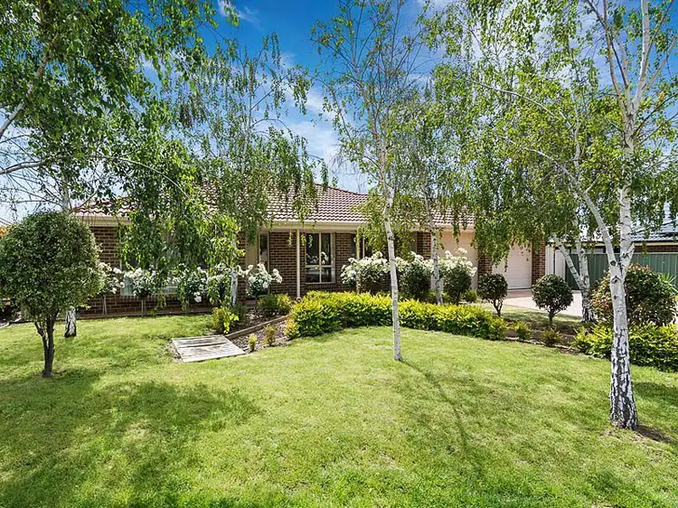 6 Montrose Avenue, Strathalbyn SA 5255