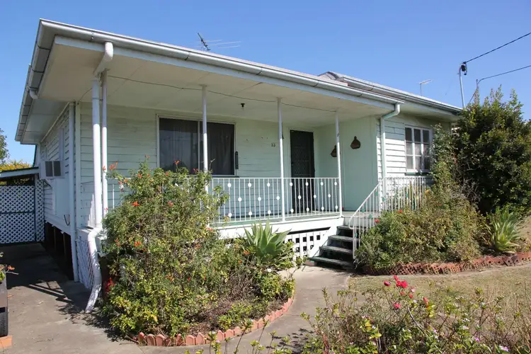 33 Stuart Street, Eastern Heights QLD 4305