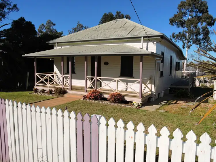 12 Mary Street, Warwick QLD 4370