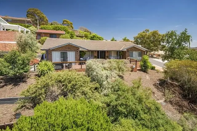 2 Rodda Pl, Calwell ACT 2905