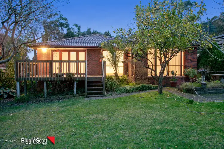 16 Olivebank Road, Ferntree Gully VIC 3156