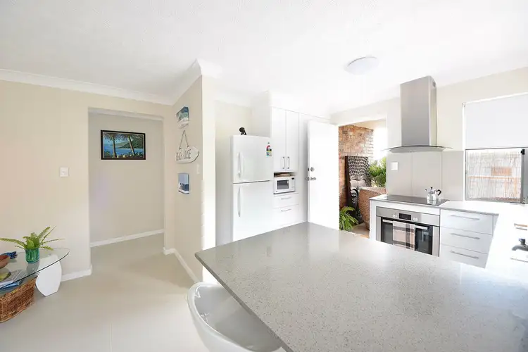 Fourth view of Homely unit listing, 4/35 Ventura Road, Mermaid Beach QLD 4218