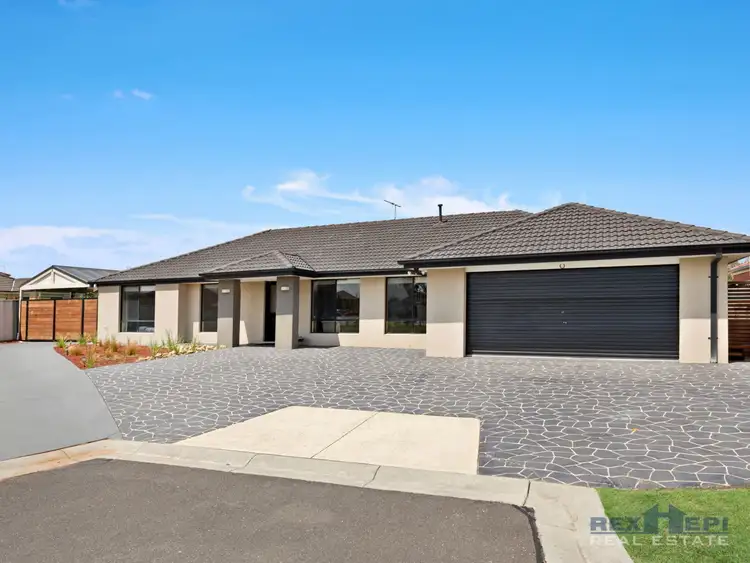 4 Alkira Court, Narre Warren South VIC 3805