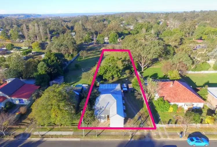 86 Westbourne Avenue, Thirlmere NSW 2572