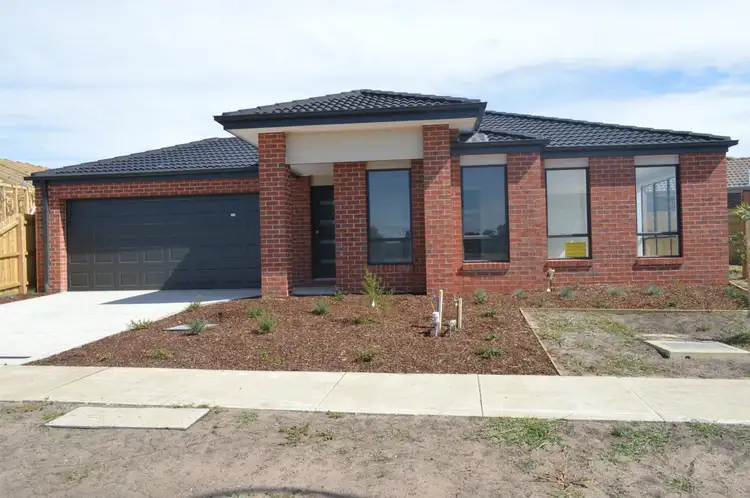 Unit 1/L83 Parklink Drive, Cranbourne East VIC 3977