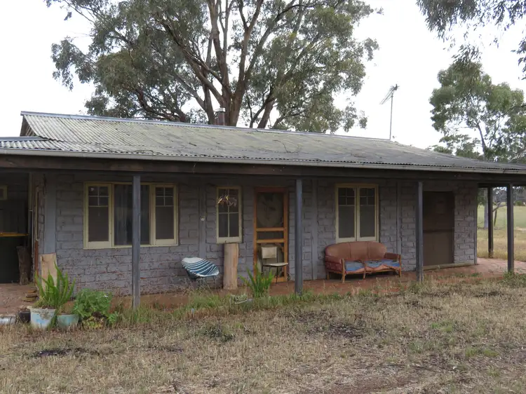 Main view of Homely rural property listing, 33 Wedderburn-Brenanah Rd, Wedderburn VIC 3518