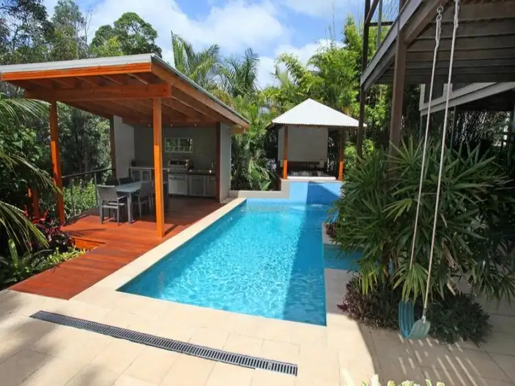 3 Rosella Place, Nambour QLD 4560