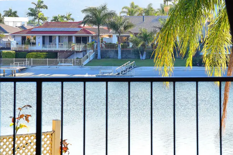 7/10 Aquila Court, Mermaid Waters QLD 4218